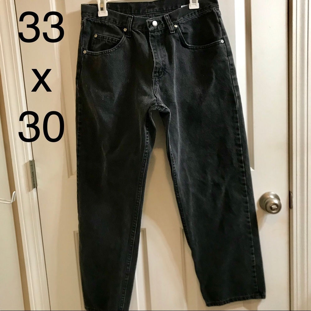 Back to School Wrangler 33 x 30 black denim jeans